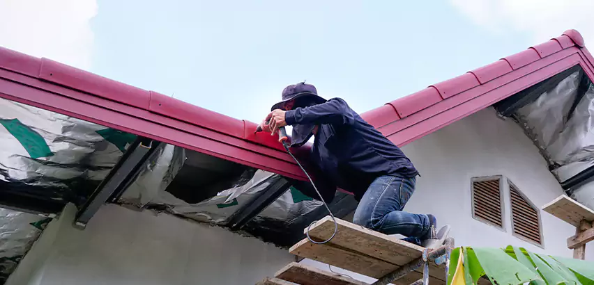 Rain Gutter Repair in Park Ridge